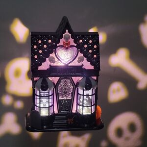 Bath & Body Works Halloween Sweet Shop Projector Wallflowers Fragrance Plug NWT